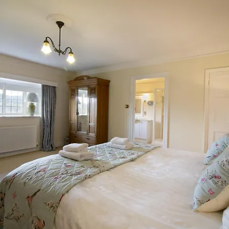 Beechmount Ferienhaus