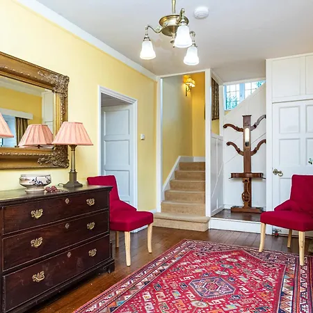 Ferienhaus Beechmount *